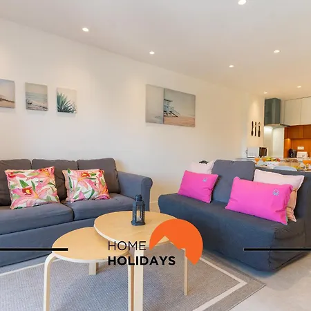 #309 Marine By Holidays Apartment