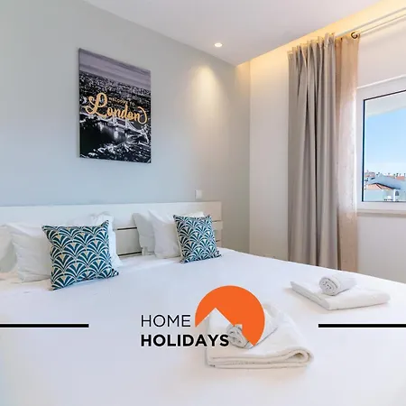 #309 Marine By Holidays Apartment *